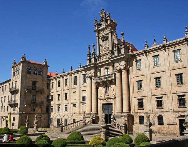 圣地亚哥德孔波斯特拉大学